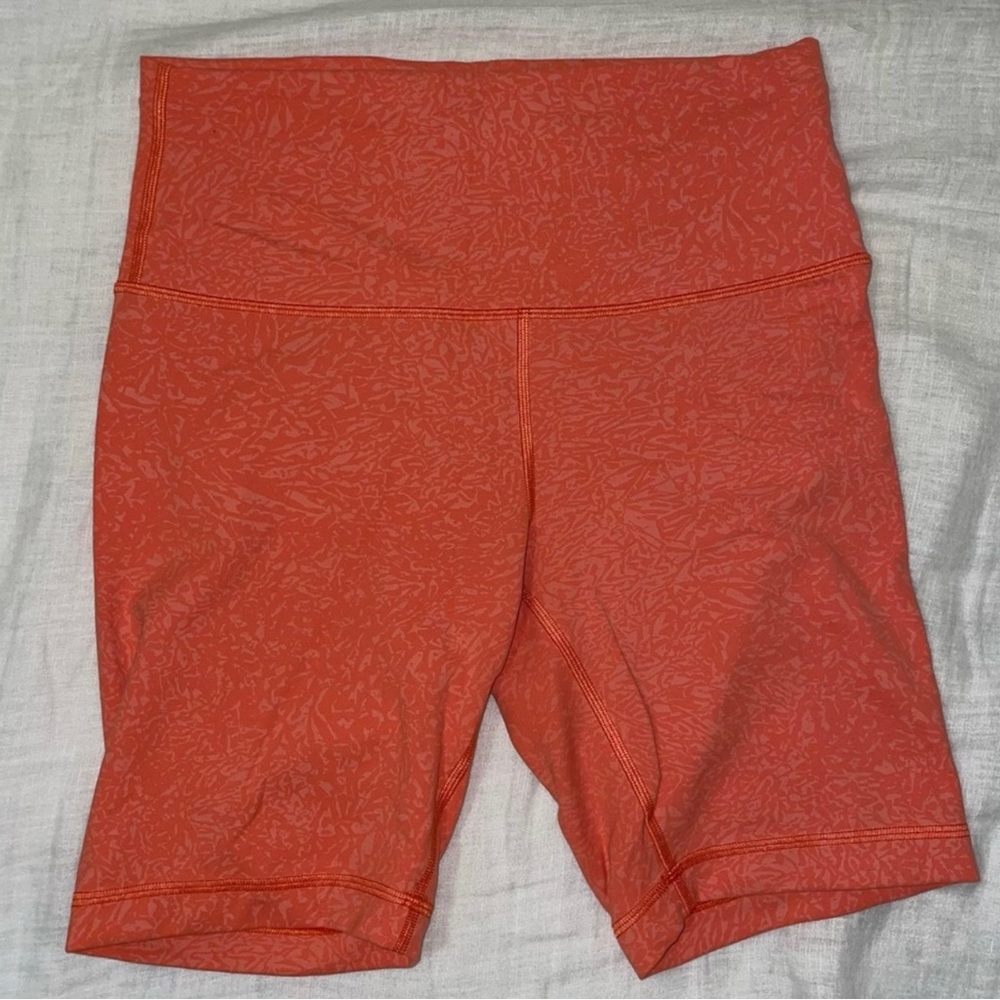 Lululemon Wunder Train High-Rise Bike Shorts 6” Size 8